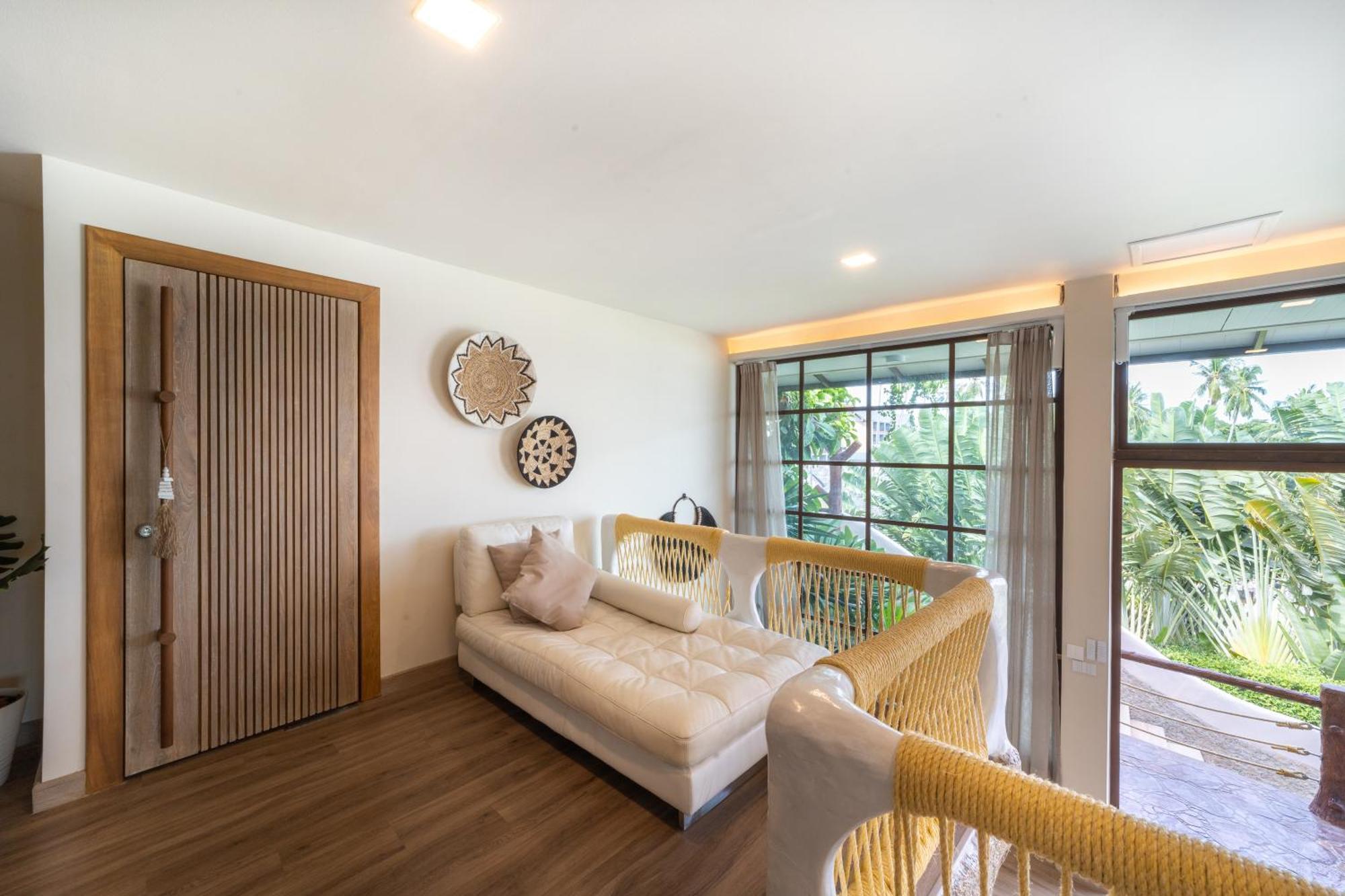 The Rock Samui Beach Resort Lamai Beach  Room photo